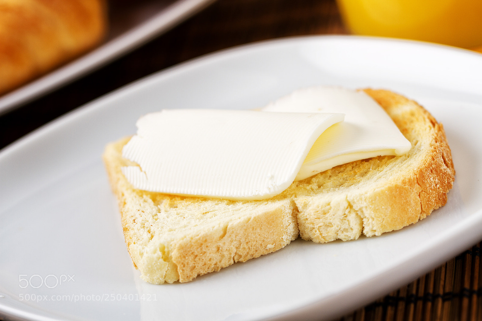 Canon EOS 7D sample photo. Slice of bread with photography