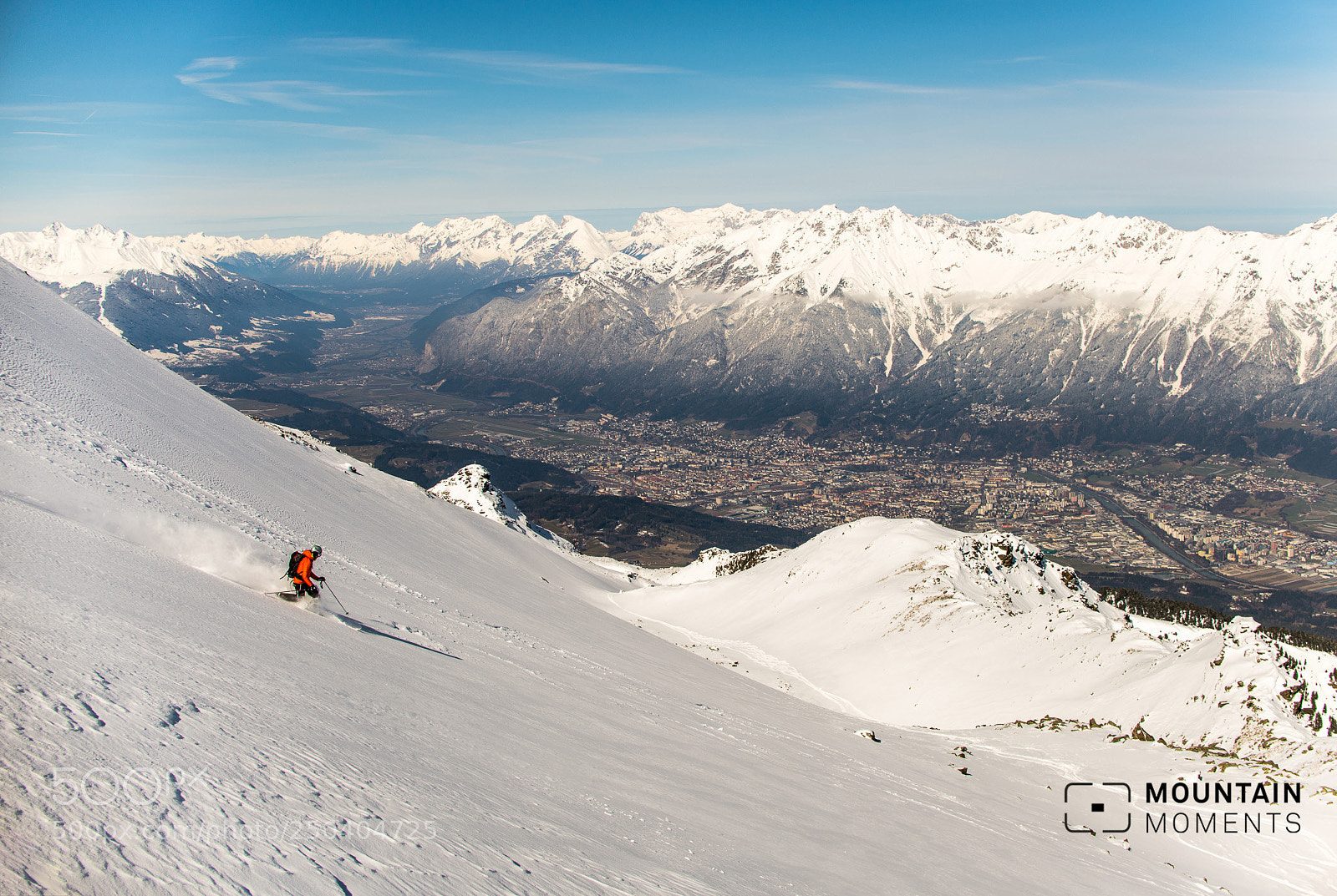 Nikon D610 sample photo. Skiing above the city photography