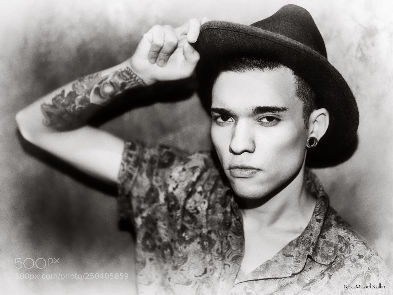 Sony a7 II sample photo. Hat photography