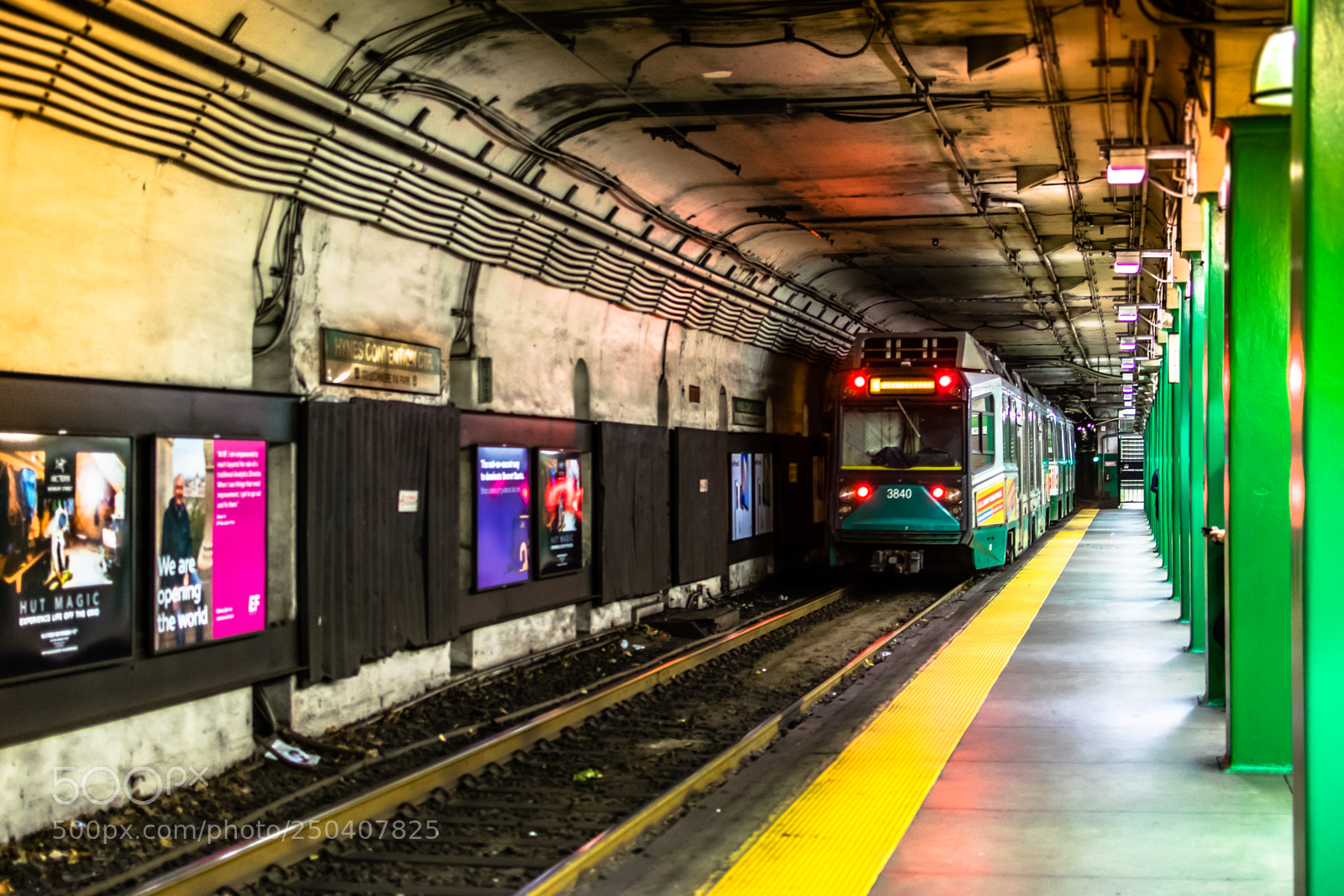 Nikon D3300 sample photo. Green line photography