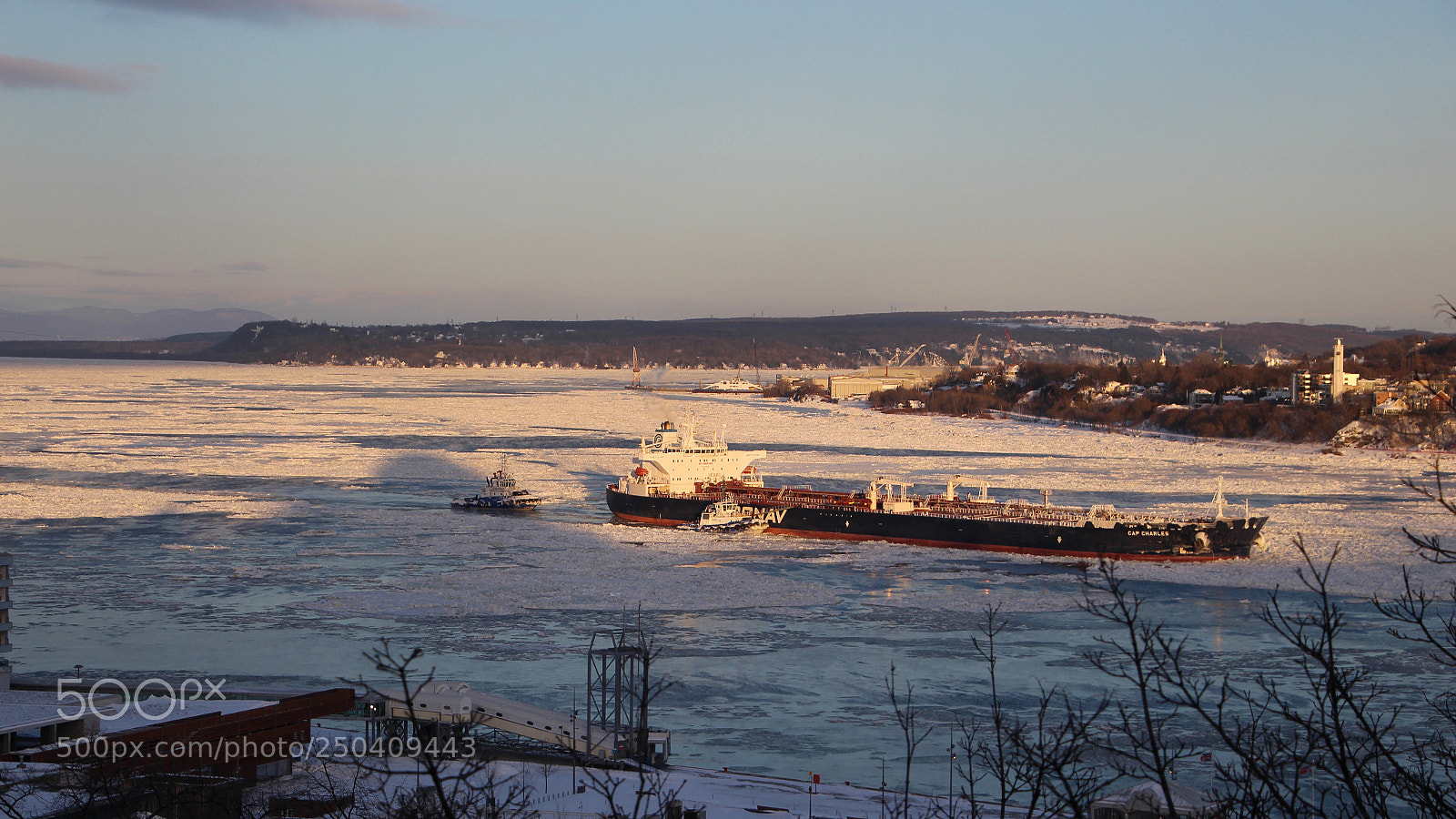 Canon EOS 700D (EOS Rebel T5i / EOS Kiss X7i) sample photo. St-laurent photography