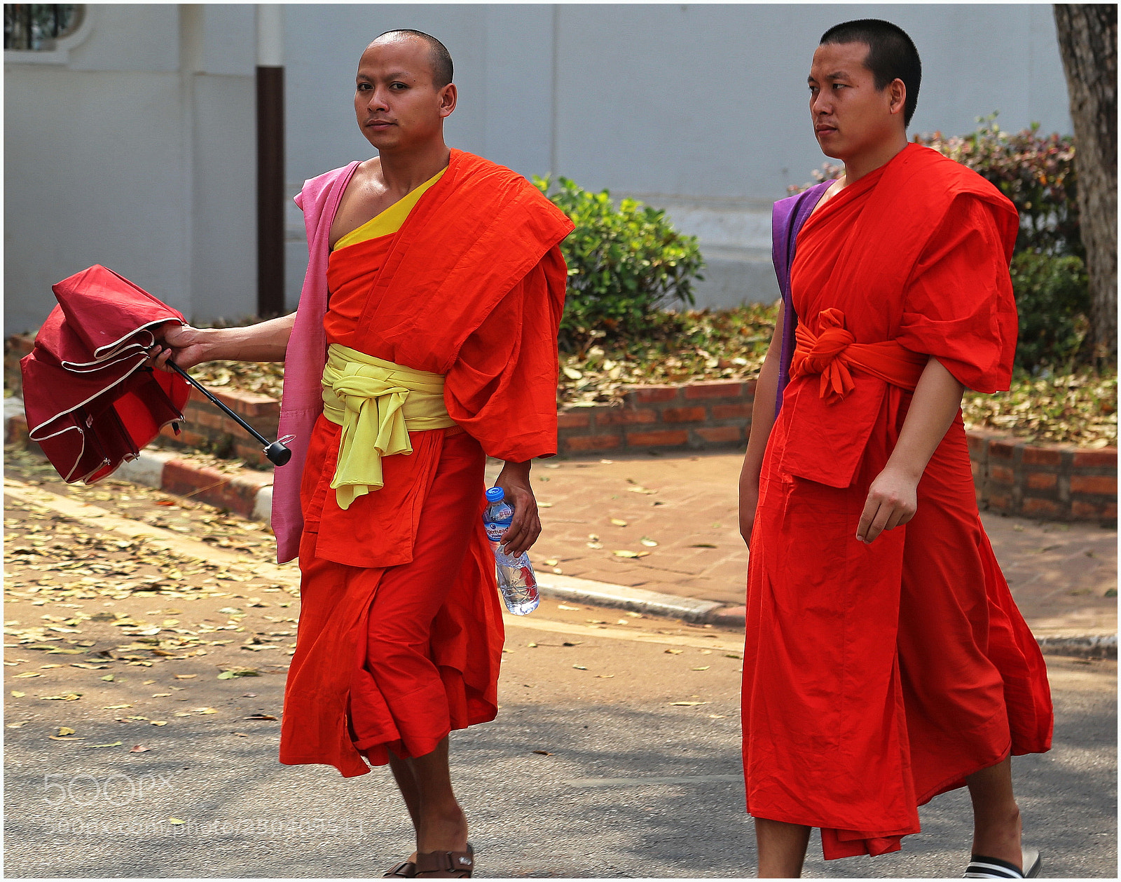 Canon EOS 6D + Canon EF 24-105mm F4L IS USM sample photo. Monks stroll the street photography