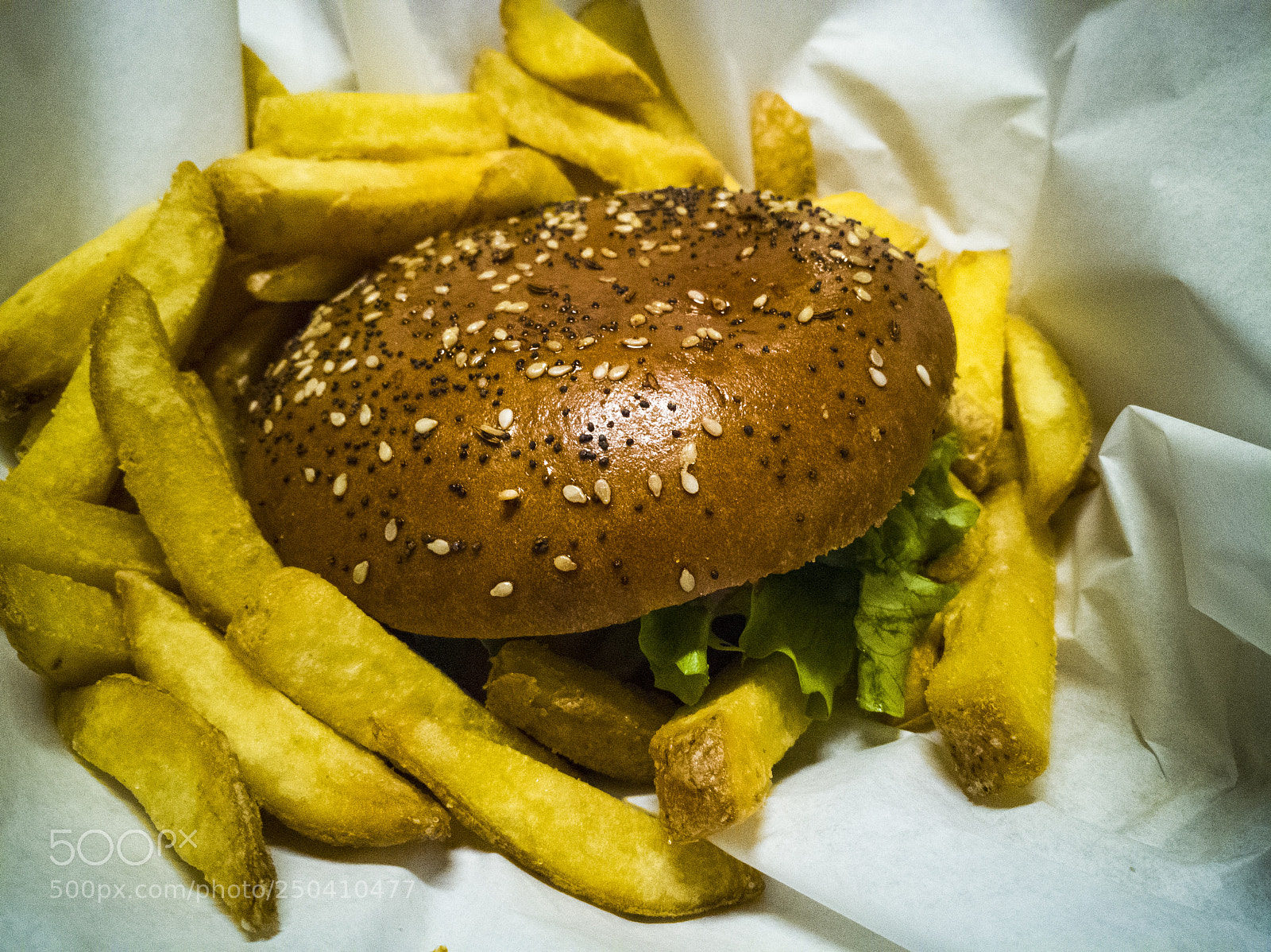 HUAWEI Mate 9 sample photo. The best burgers are photography