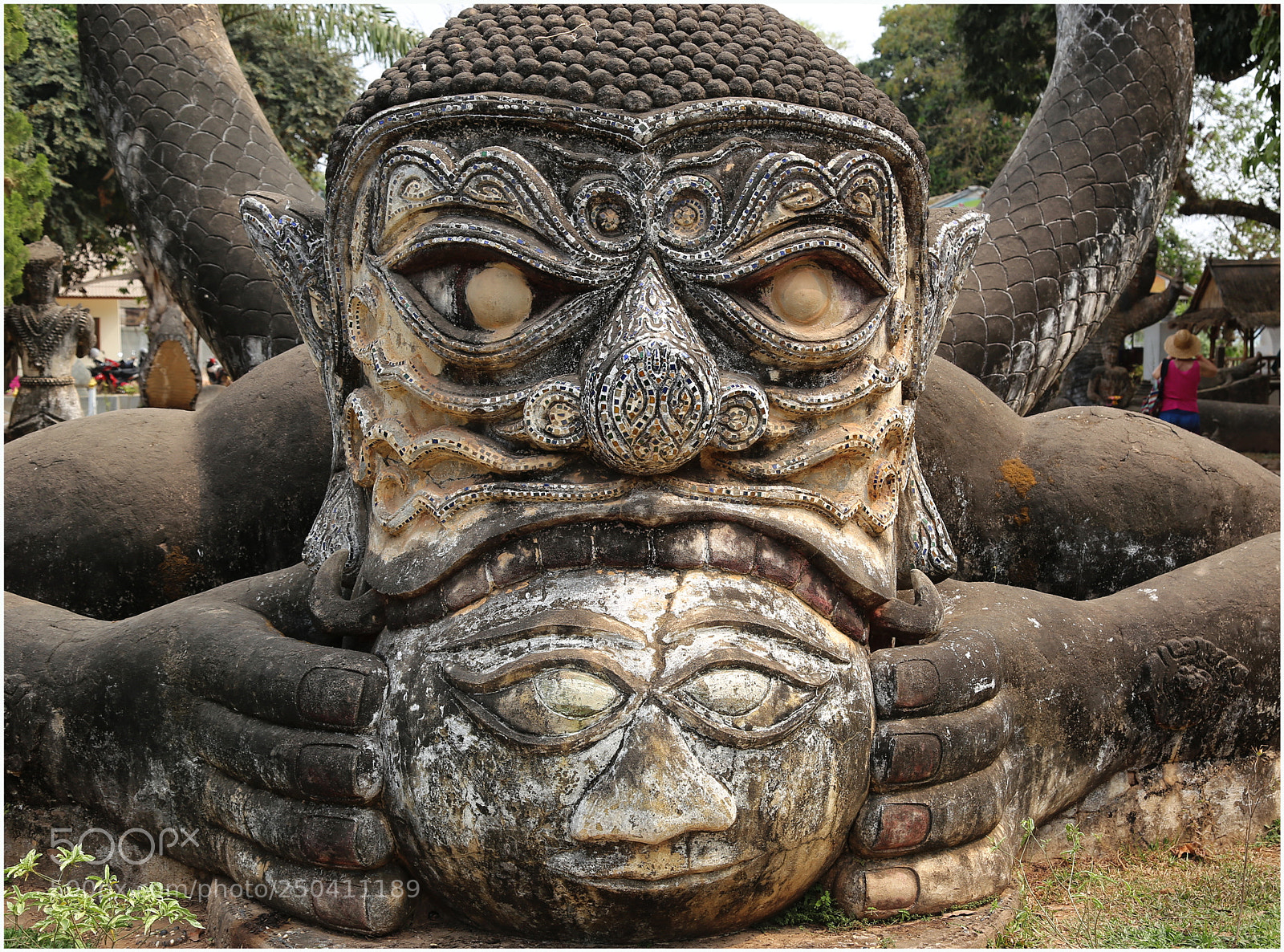 Canon EOS 6D + Canon EF 24-105mm F4L IS USM sample photo. Sculpture at buddah park photography
