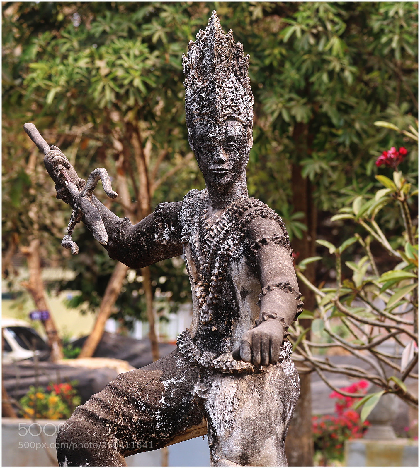 Canon EOS 6D + Canon EF 24-105mm F4L IS USM sample photo. Warrior sculpture at buddah photography