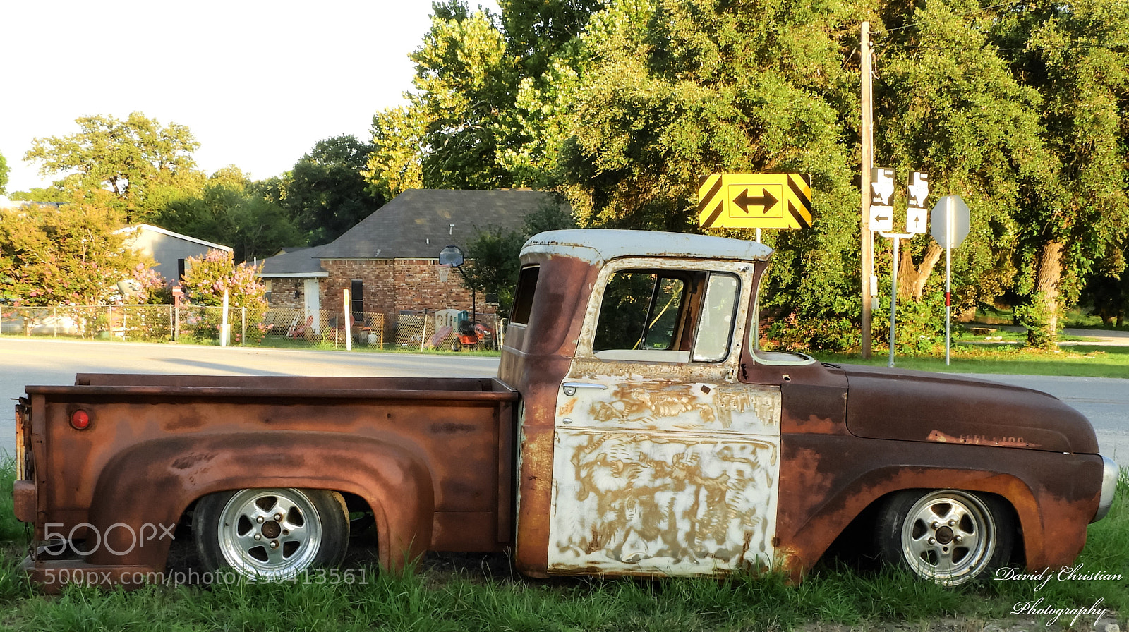 Nikon Coolpix B700 sample photo. Old pickup  photography
