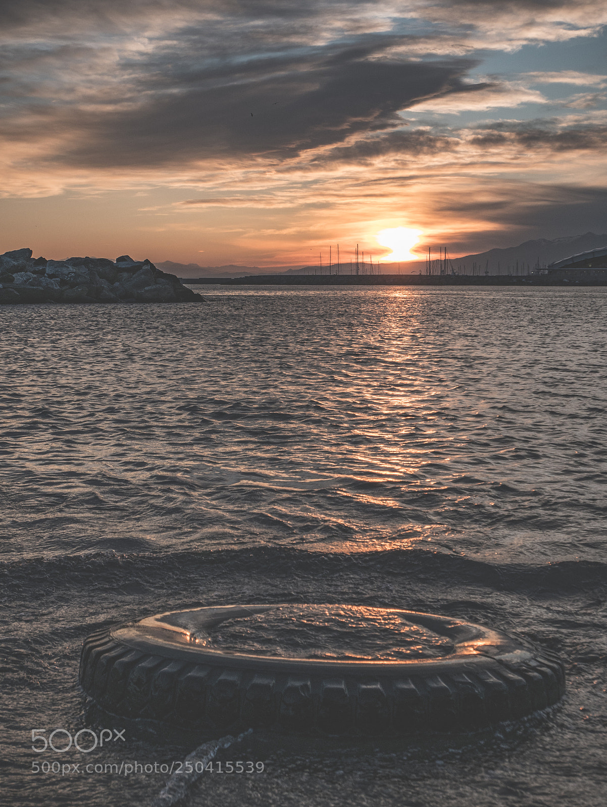 Panasonic Lumix DMC-GX85 (Lumix DMC-GX80 / Lumix DMC-GX7 Mark II) sample photo. Sunset photography