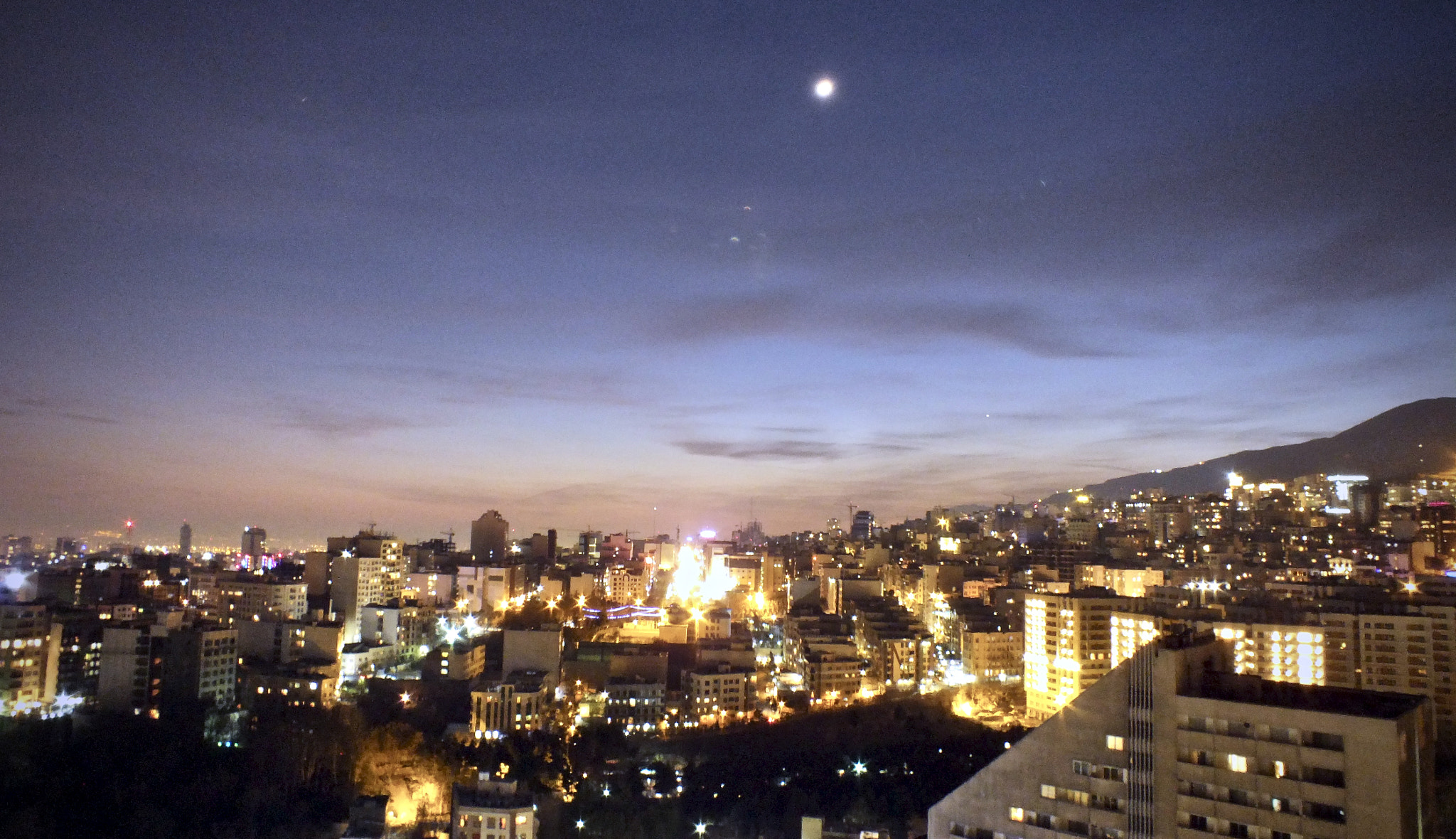 Fujifilm FinePix HS25EXR sample photo. Tehran's night photography