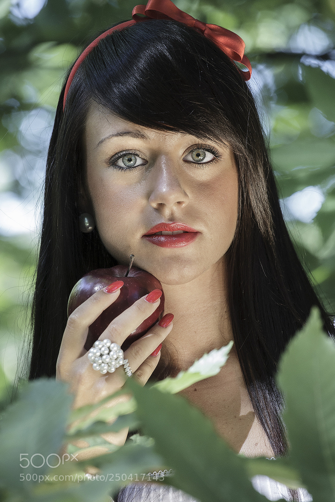 Canon EOS 5D sample photo. Princess photography