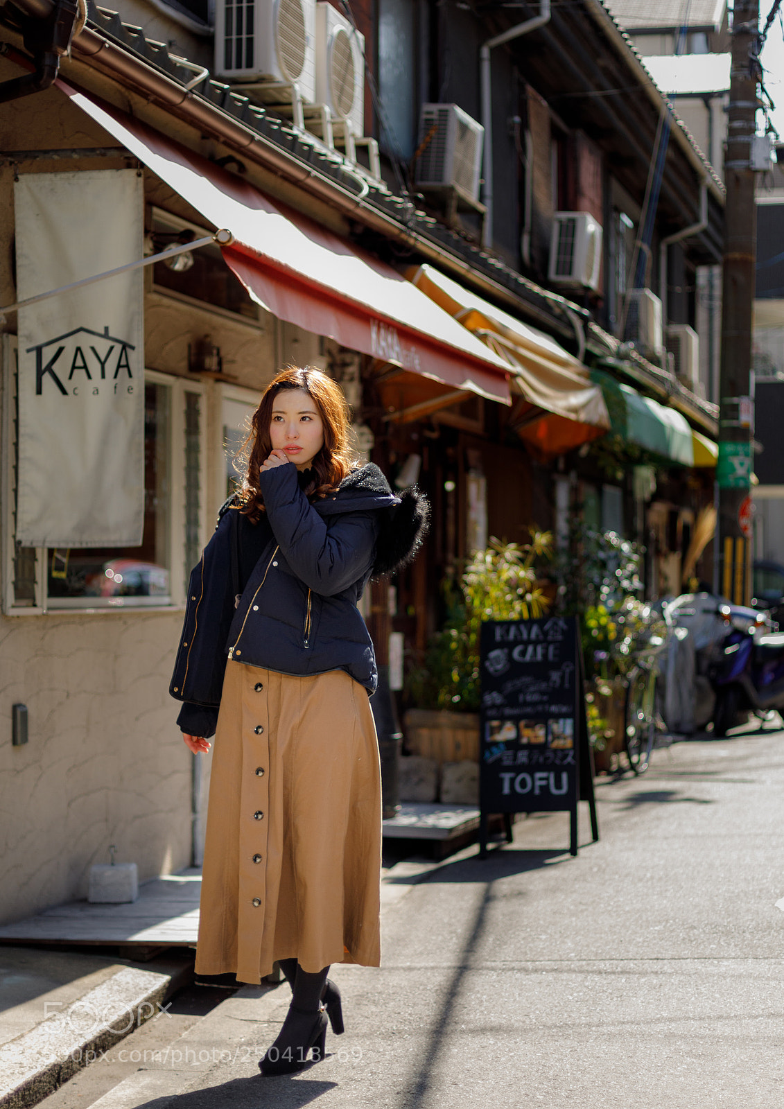 Canon EOS 5D Mark IV sample photo. Das model photography
