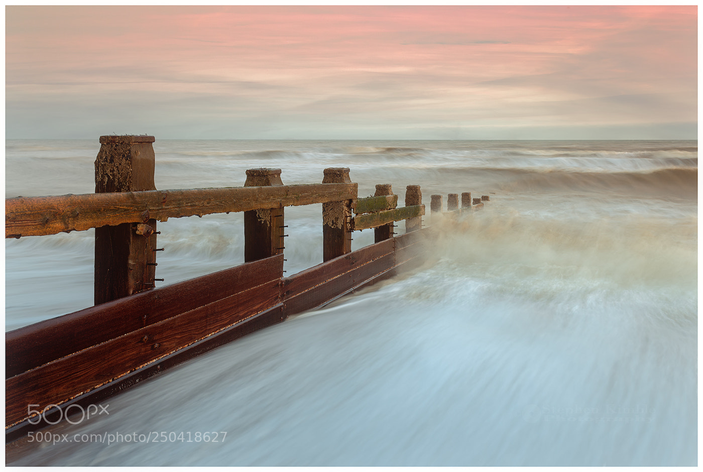 Canon EOS 5D Mark II sample photo. 'making waves' photography