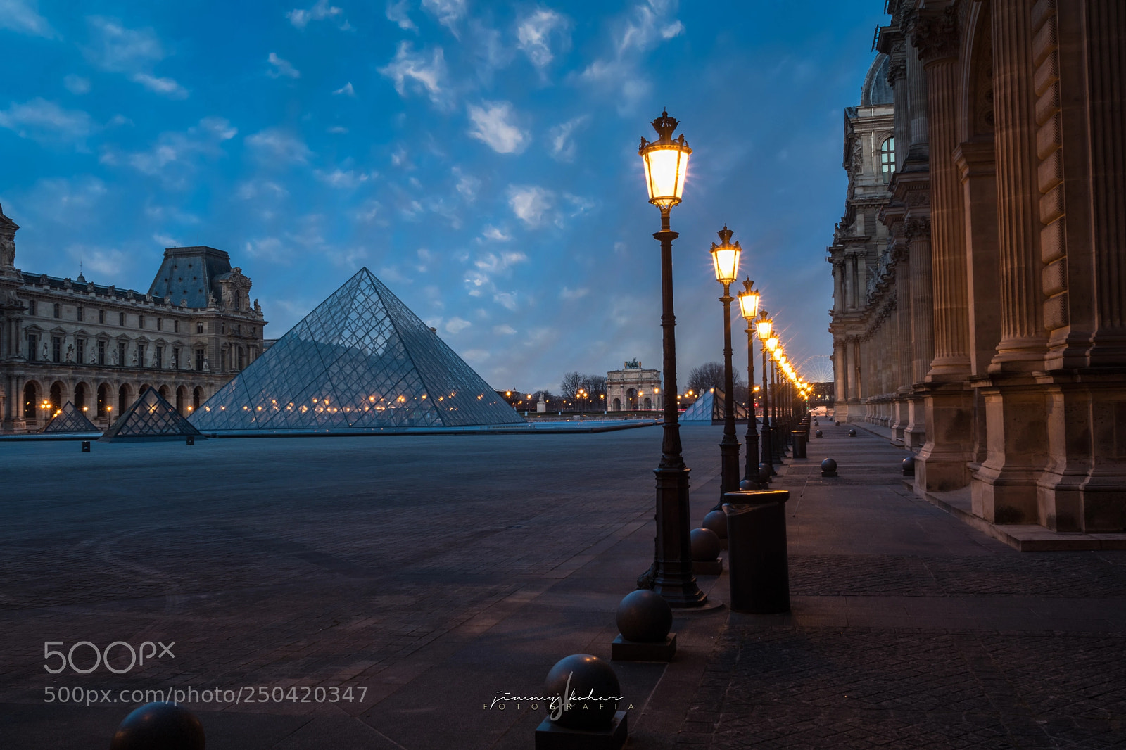 Canon EOS 80D sample photo. The louvre at dawn photography