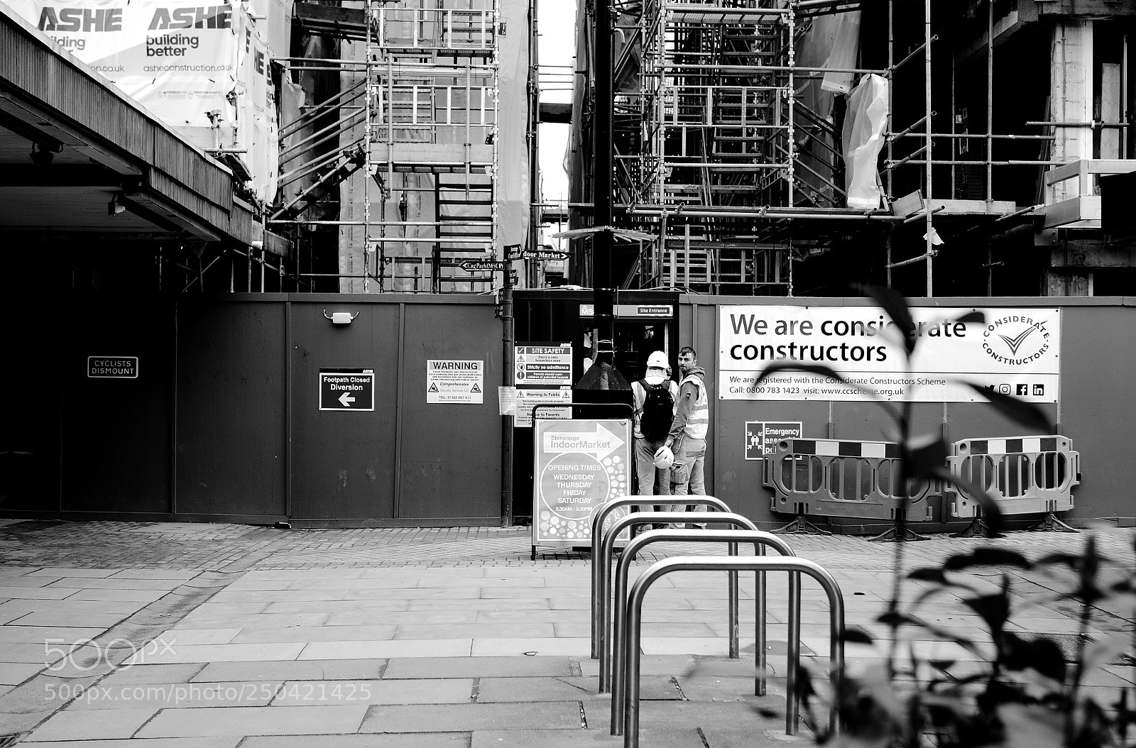 Panasonic Lumix DMC-GX7 sample photo. Site entrance photography