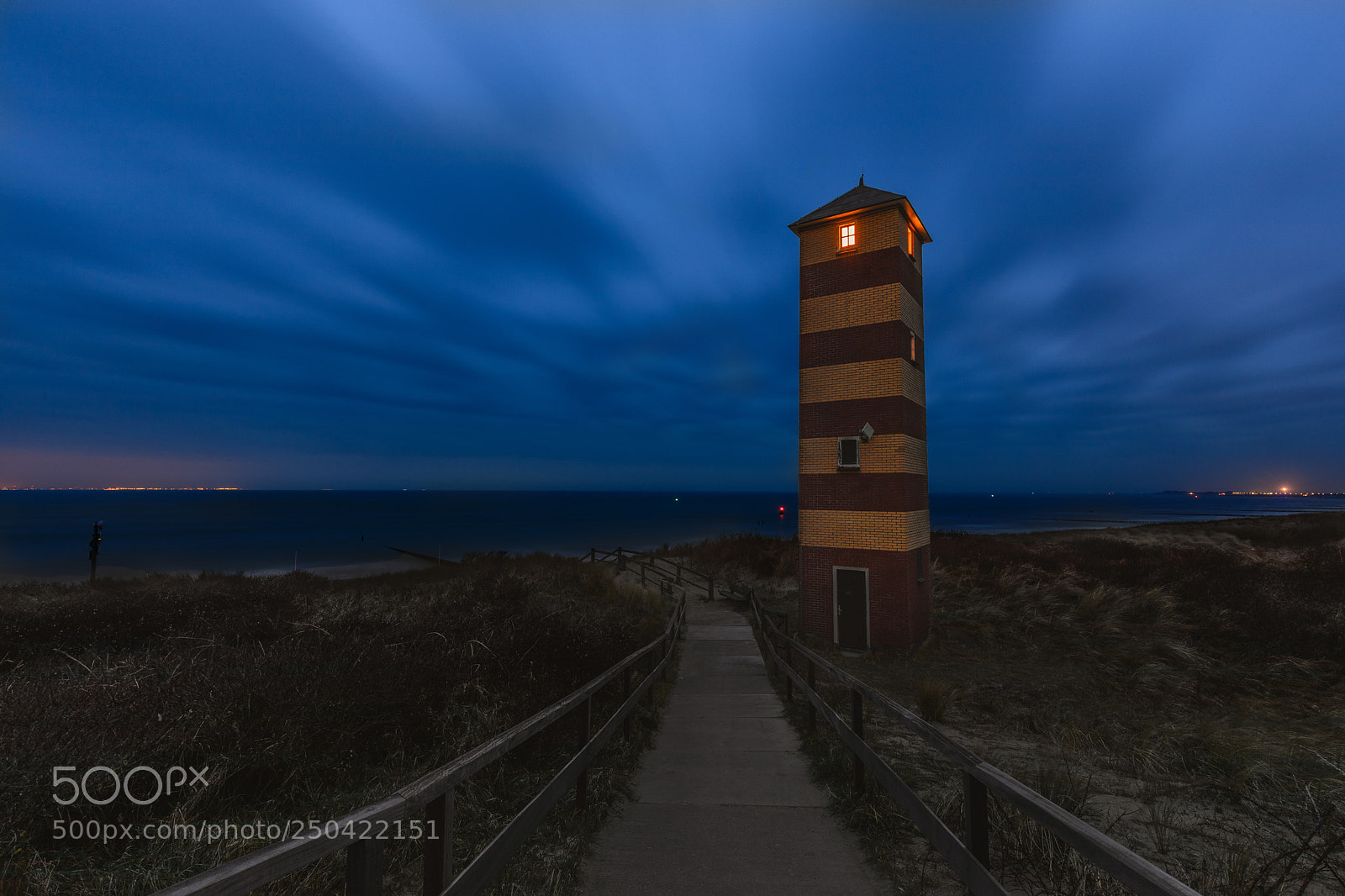 Canon EOS 5D Mark IV sample photo. Lighthouse in dishoek photography