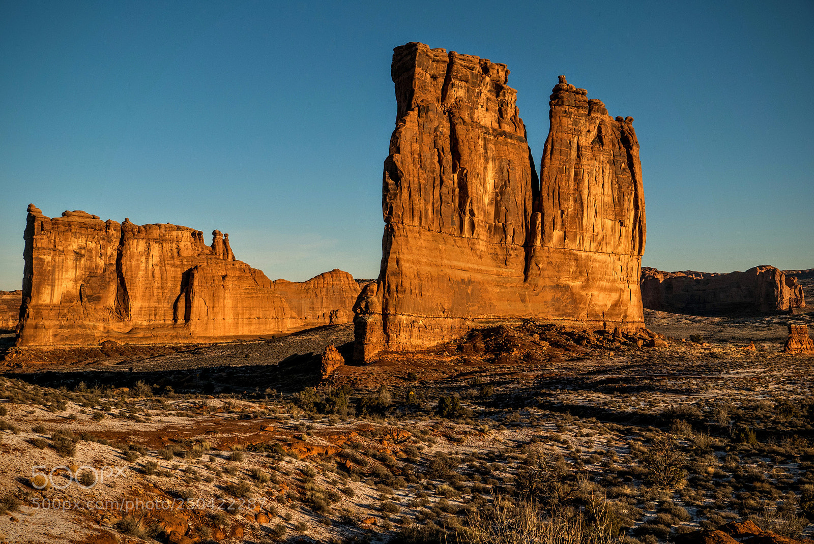 Panasonic Lumix DMC-LX100 sample photo. Sunrise at arches photography