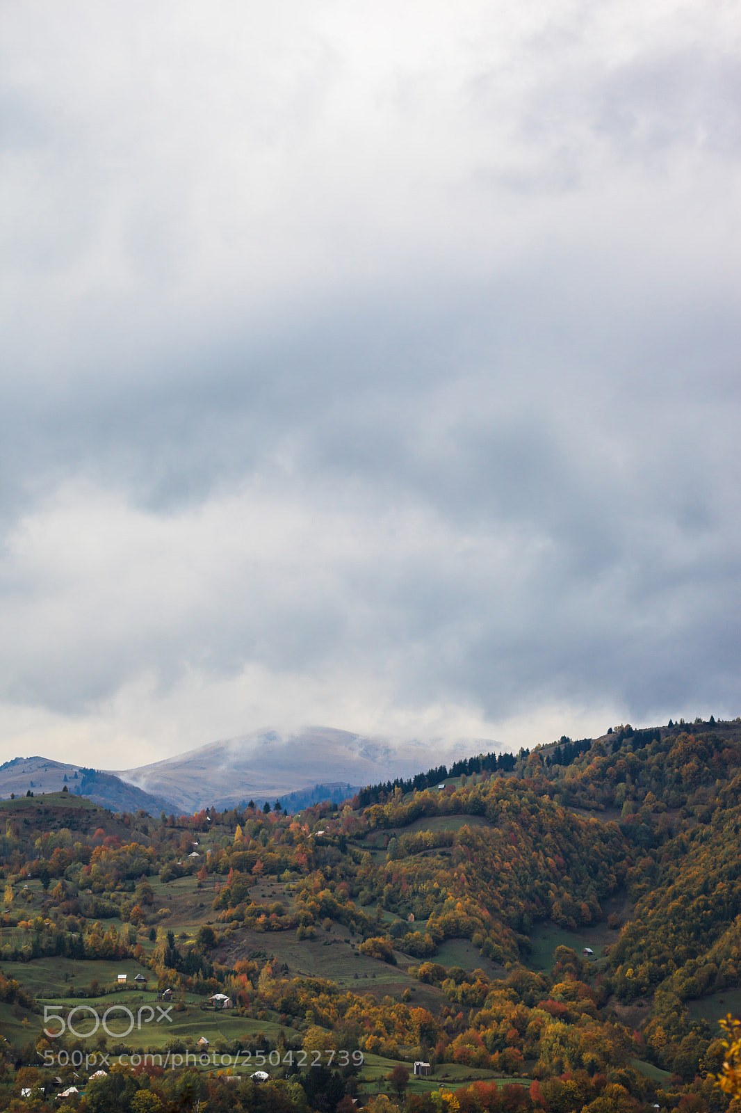 Canon EOS 5D Mark II sample photo. Colorful autumn landscape in photography