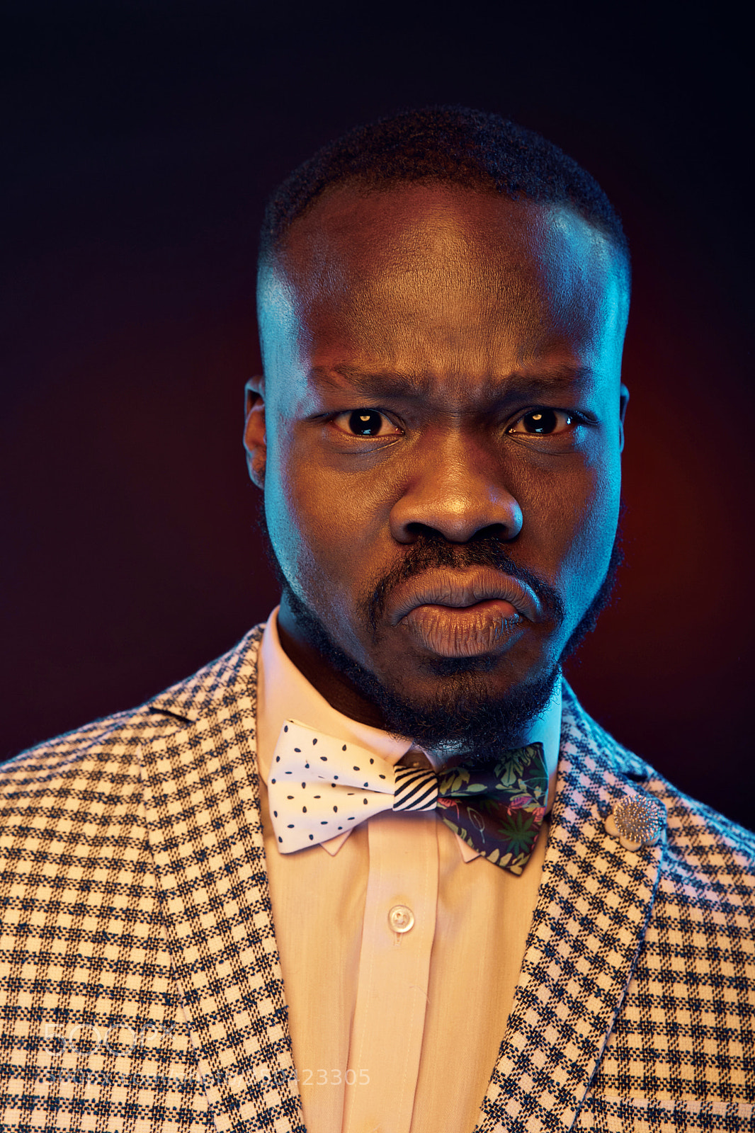 Canon EOS 5DS R sample photo. Neon studio portrait of photography