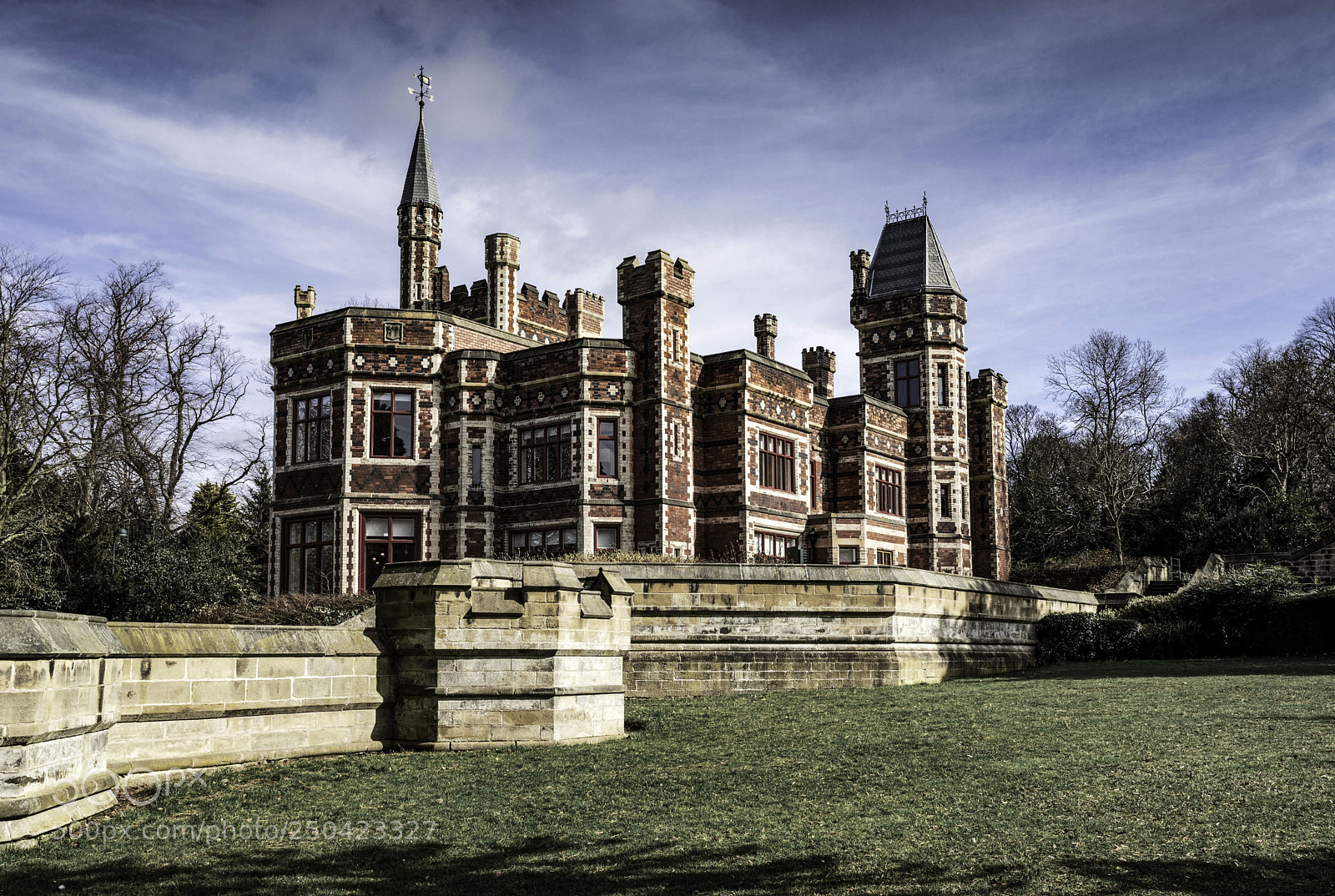 Canon EOS 6D Mark II sample photo. Saltwell towers photography