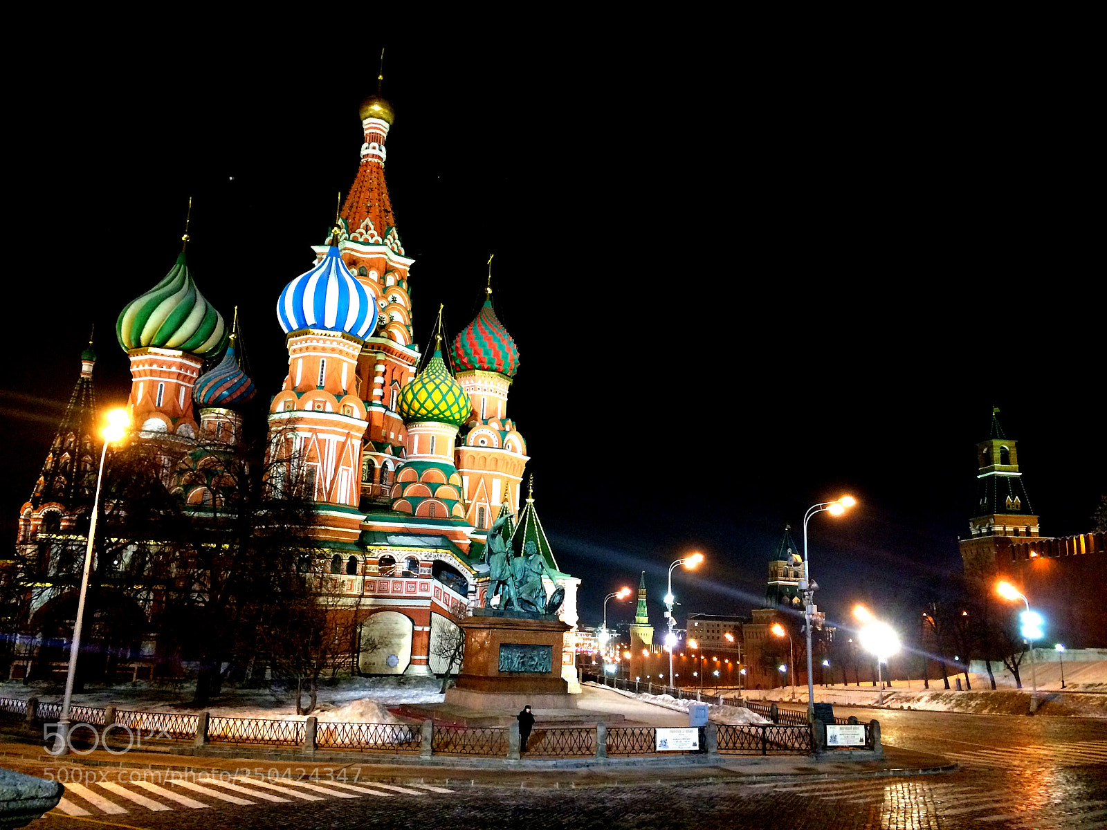 Apple iPhone 5s sample photo. Moscow by night photography