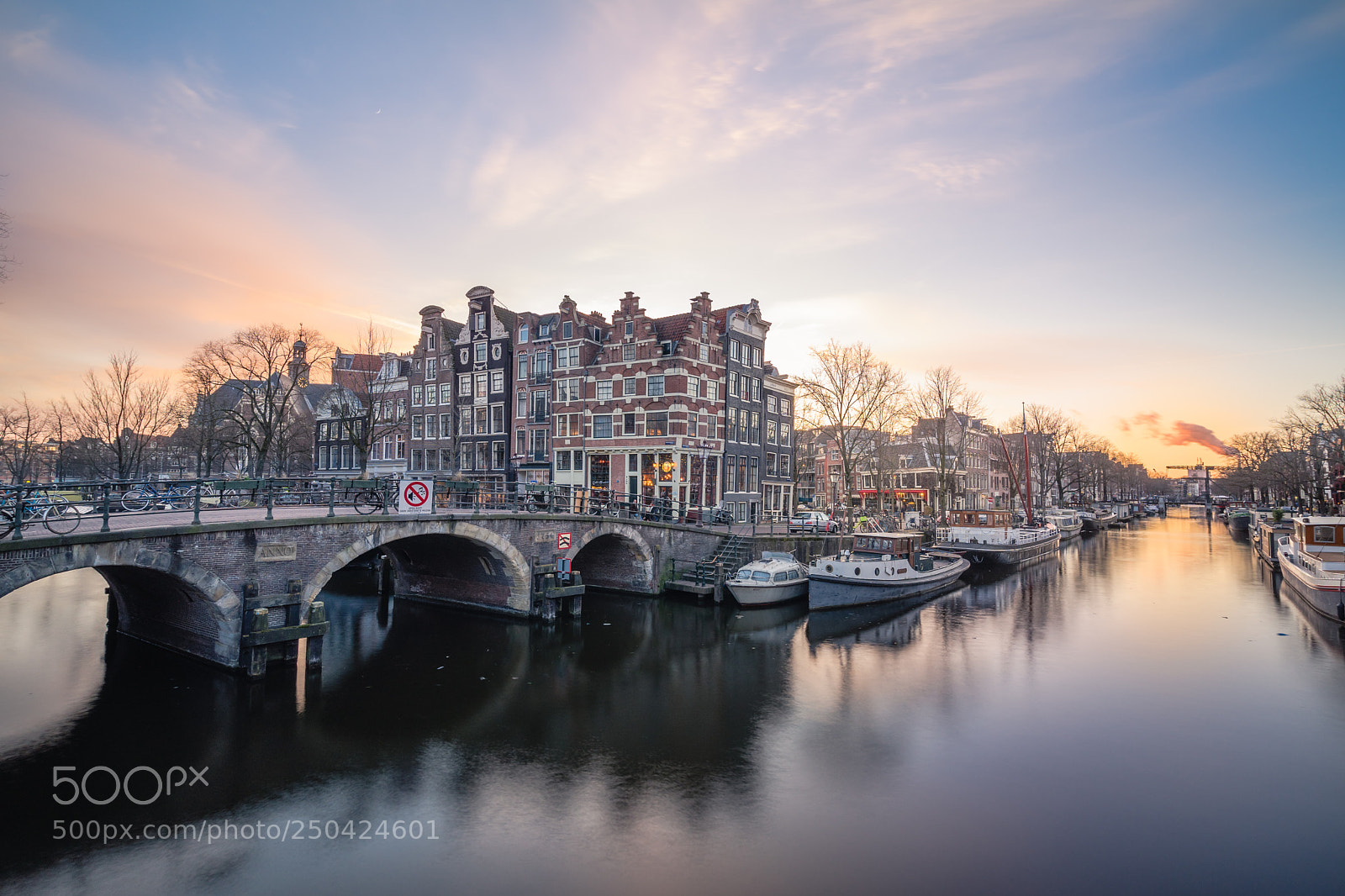 Sony a7 II sample photo. Bright canal houses photography