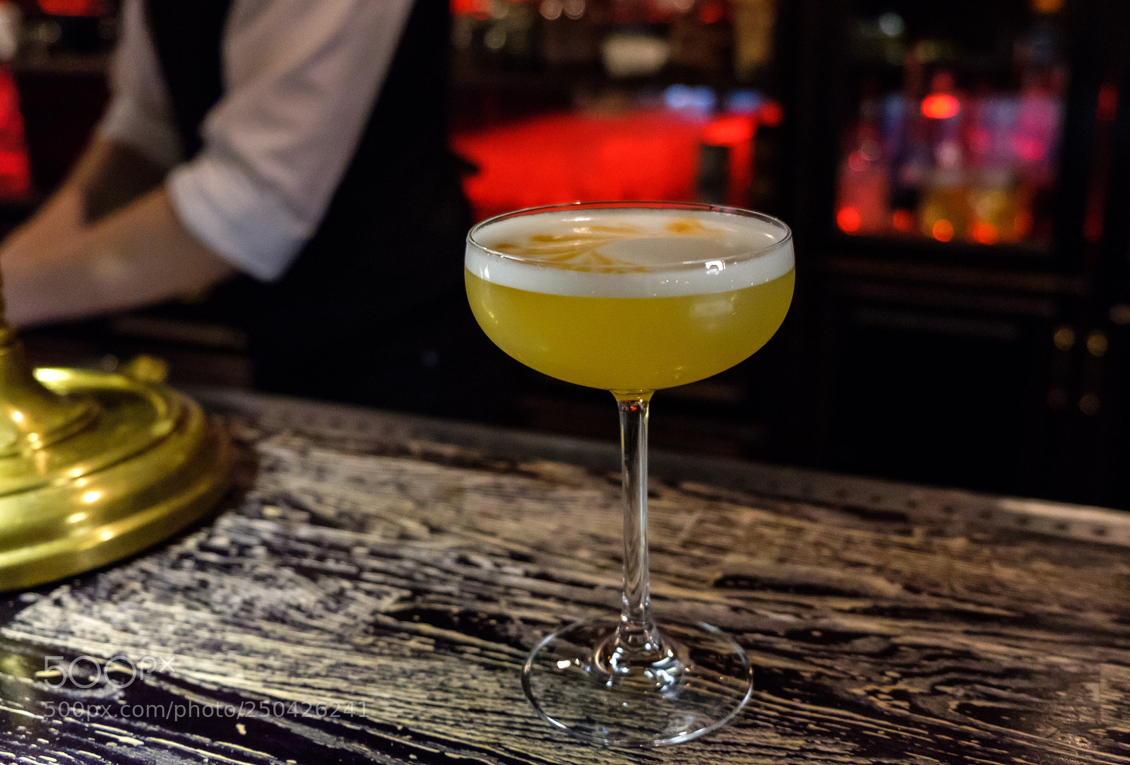 Fujifilm X-T20 sample photo. In da bar photography