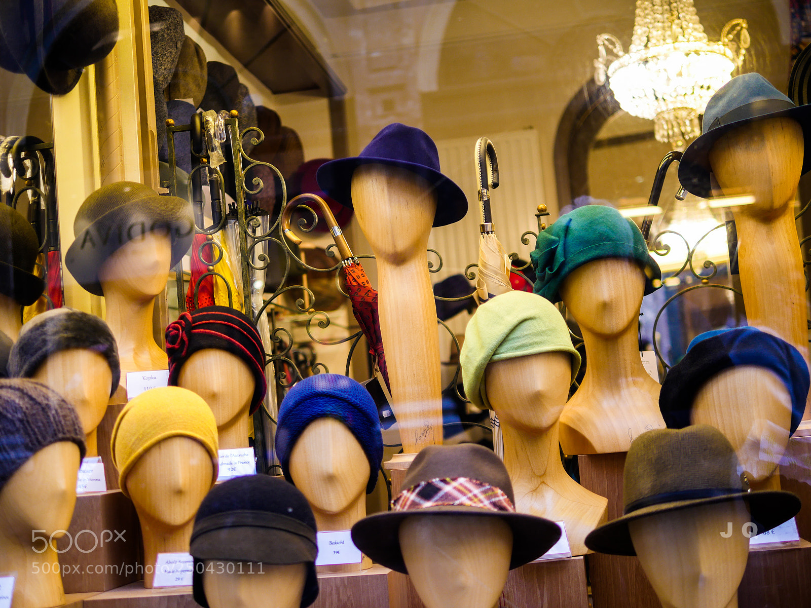 Panasonic Lumix DMC-GX8 sample photo. Les chapeaux photography