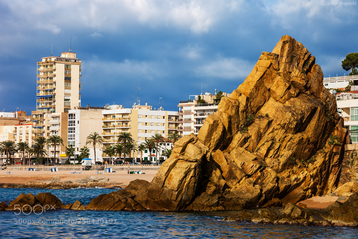 Canon EOS 5D Mark II sample photo. Lloret de mar resort photography
