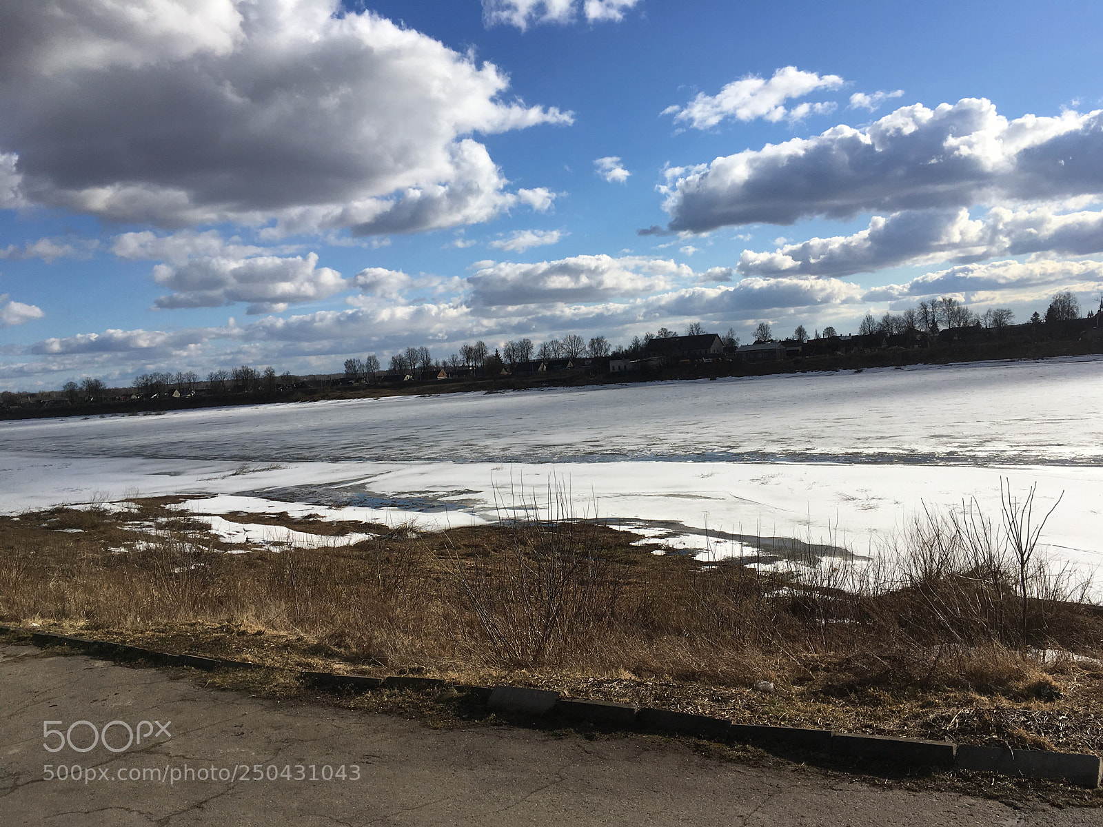 Apple iPhone SE sample photo. Daugava photography