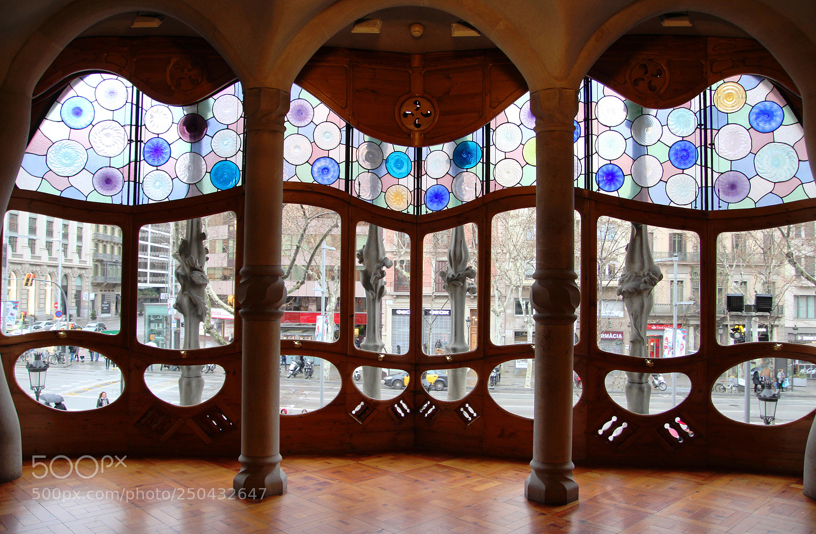 Canon EOS 650D (EOS Rebel T4i / EOS Kiss X6i) sample photo. Casa batllo gaudi photography