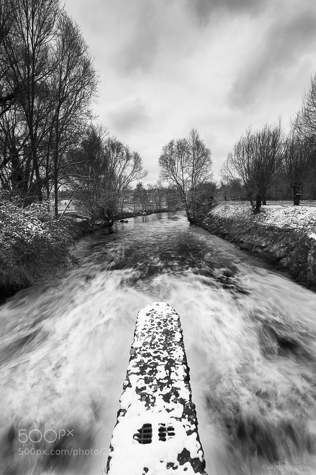 Canon EOS 7D Mark II sample photo. Snow & river 2 photography