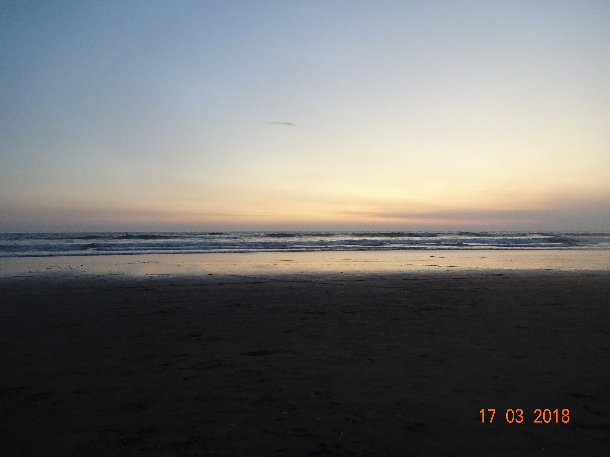 Sony Cyber-shot DSC-WX220 sample photo. #sea #sky photography