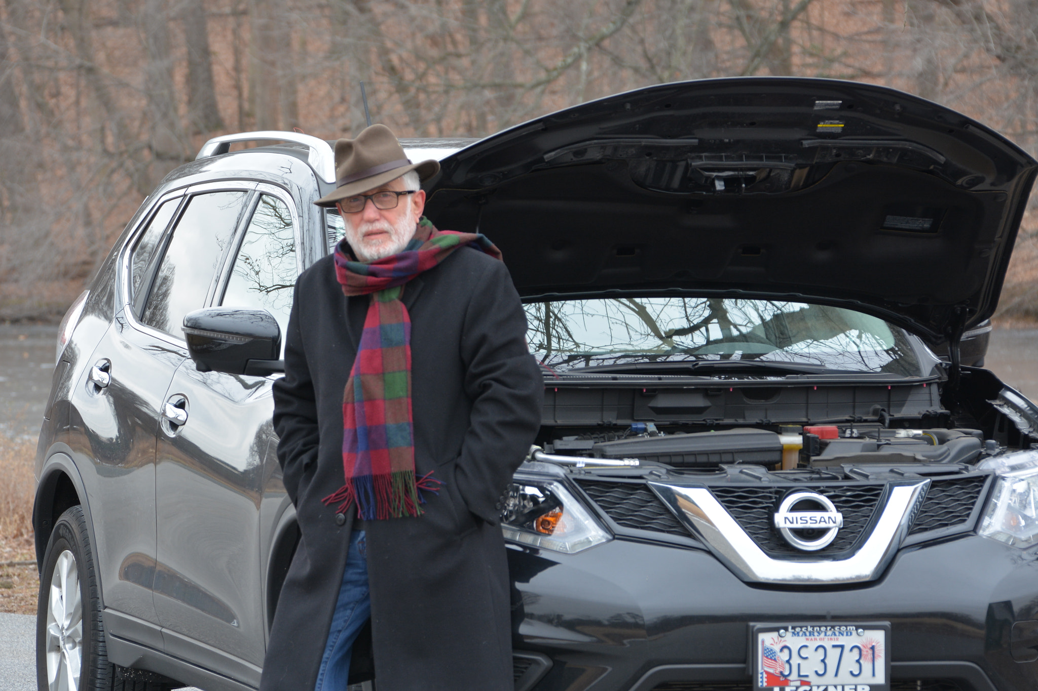Nikon D7100 sample photo. Of men and cars. photography
