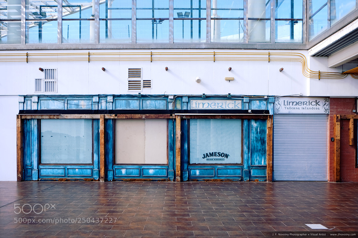 Fujifilm X-T1 sample photo. Leerraum/lost: taverna irlandesa photography