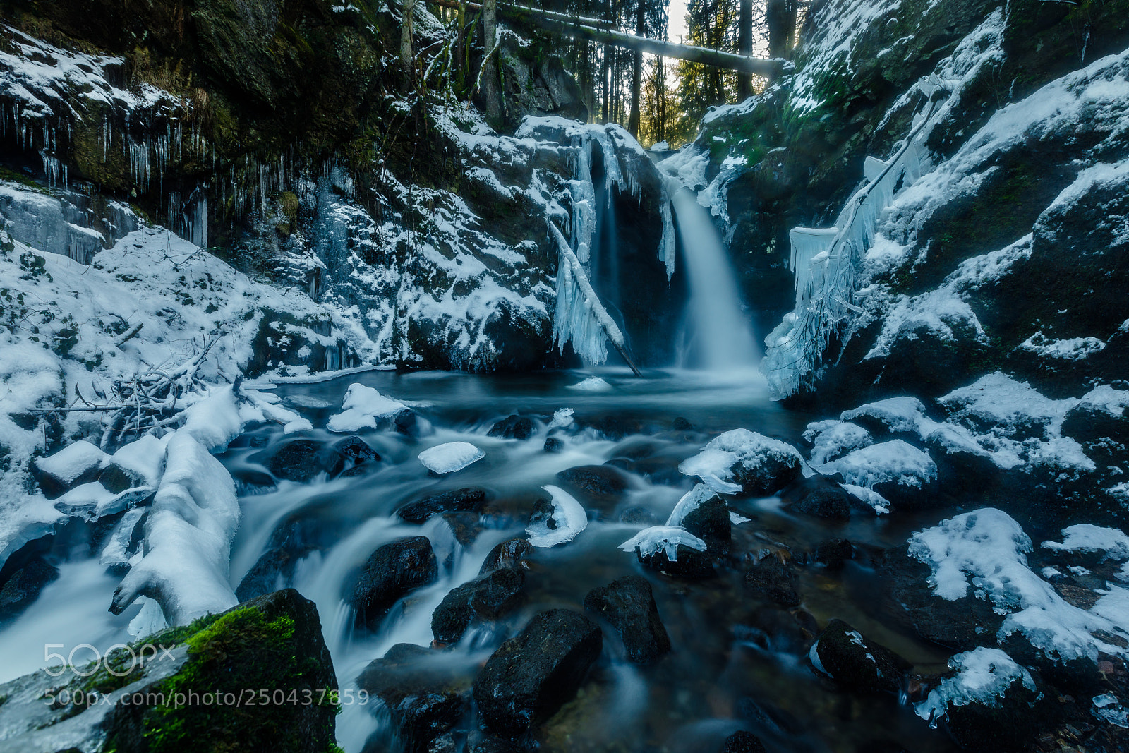 Canon EOS 5D Mark IV sample photo. Strahlbusch wasserfall 2 photography
