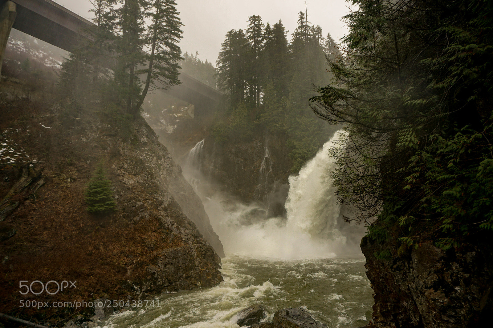 Sony a6000 sample photo. Falls in seattle photography