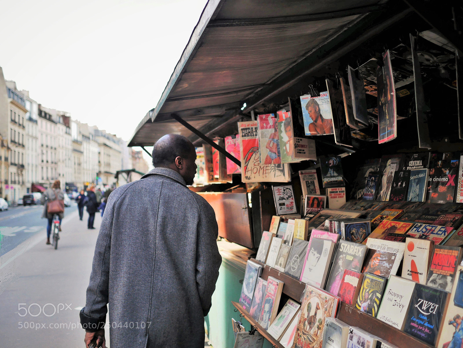 Panasonic Lumix DMC-GX85 (Lumix DMC-GX80 / Lumix DMC-GX7 Mark II) sample photo. Paris, saint michel photography