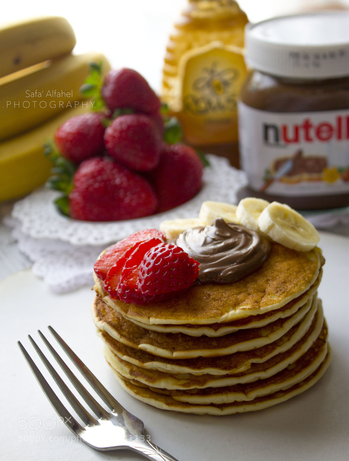 Canon EOS 1100D (EOS Rebel T3 / EOS Kiss X50) sample photo. Nutella pancakes photography