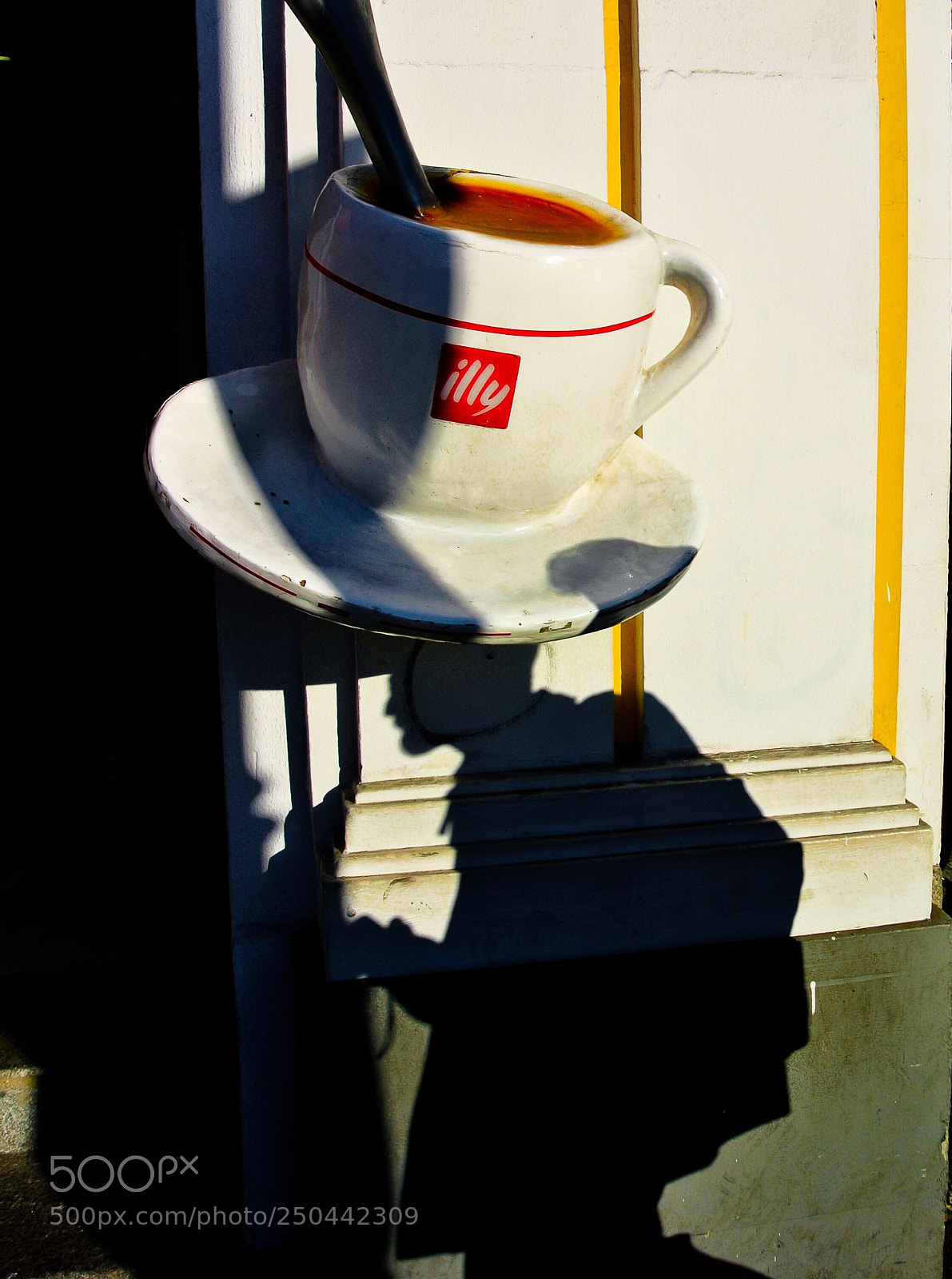 Nikon 1 V1 sample photo. Man with hat photography