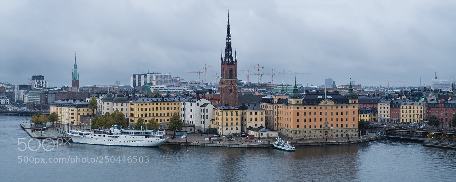 Fujifilm X-T10 sample photo. Gamla stan photography