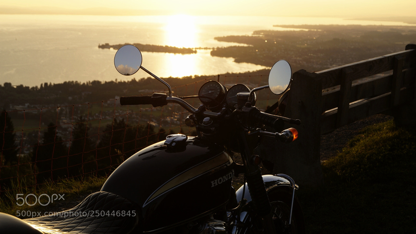 Sony SLT-A58 sample photo. Sunset honda photography