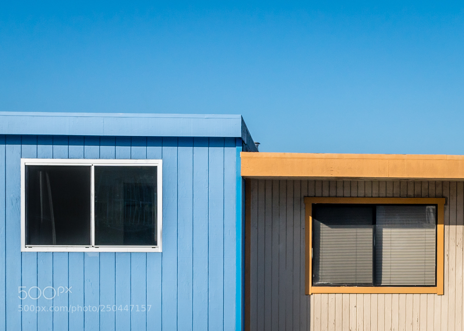 Sony a6500 sample photo. Blue and yellow photography