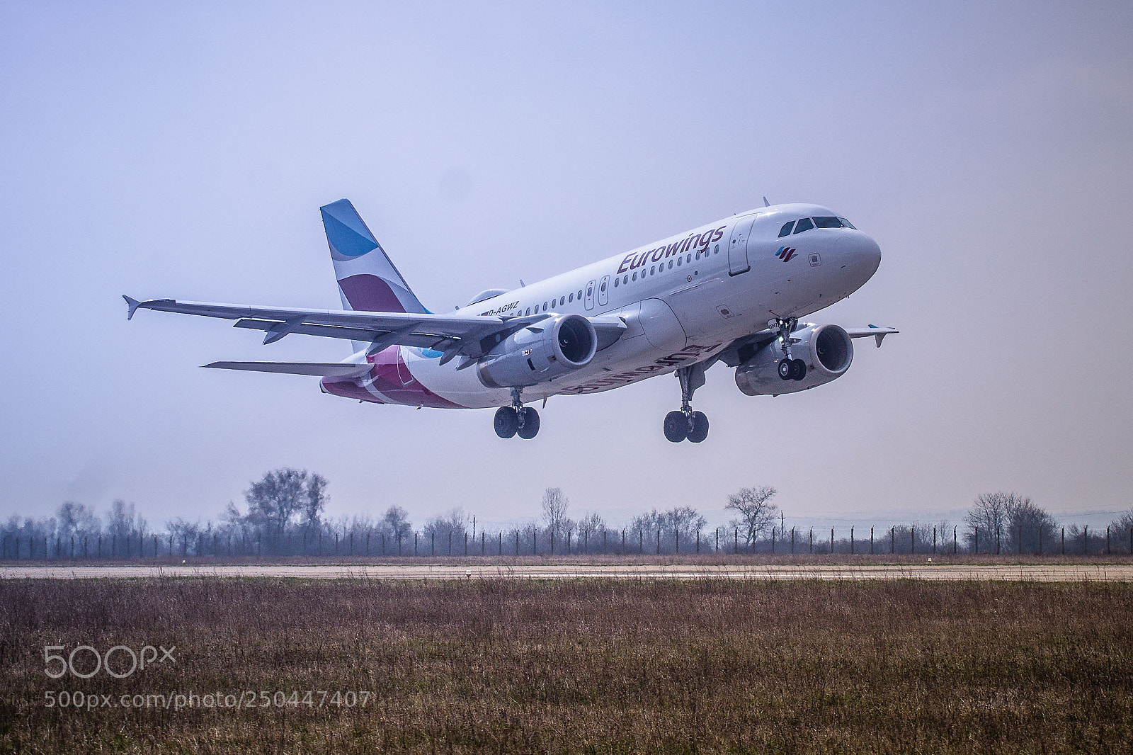 Sony SLT-A58 sample photo. Airplane photography
