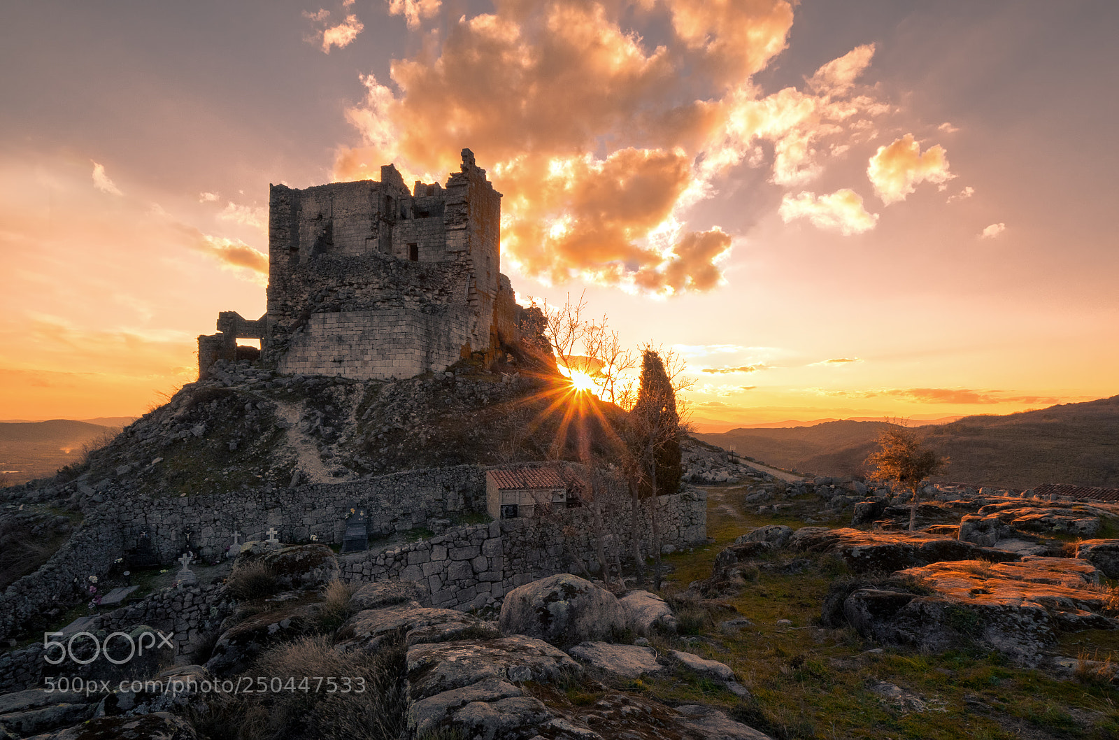 Olympus OM-D E-M1 sample photo. Castillo de trevejo photography