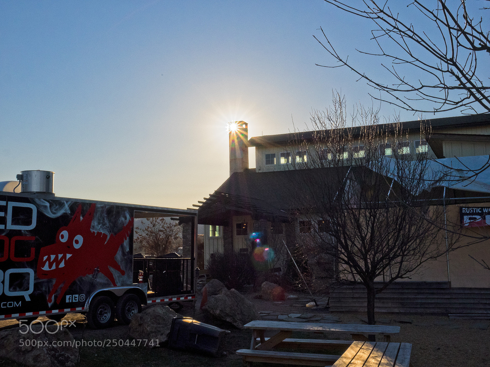 Olympus OM-D E-M1 sample photo. Sunset at the winery photography