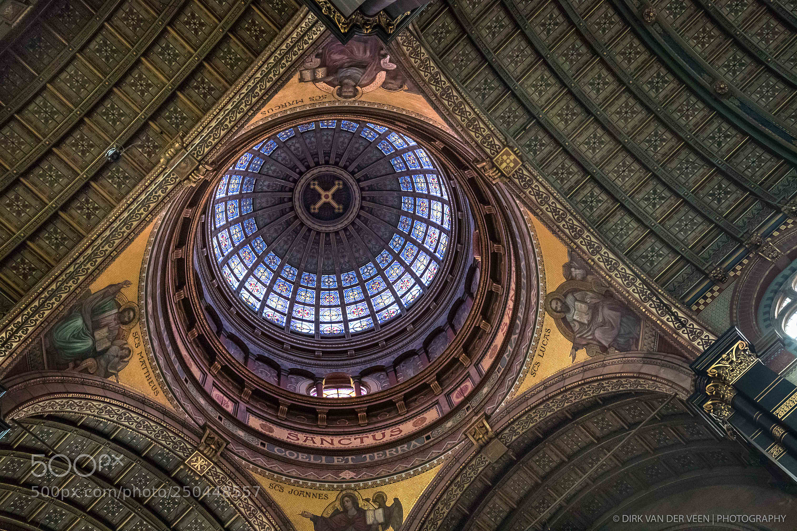 Canon EOS 6D Mark II sample photo. Dome of the basilica photography