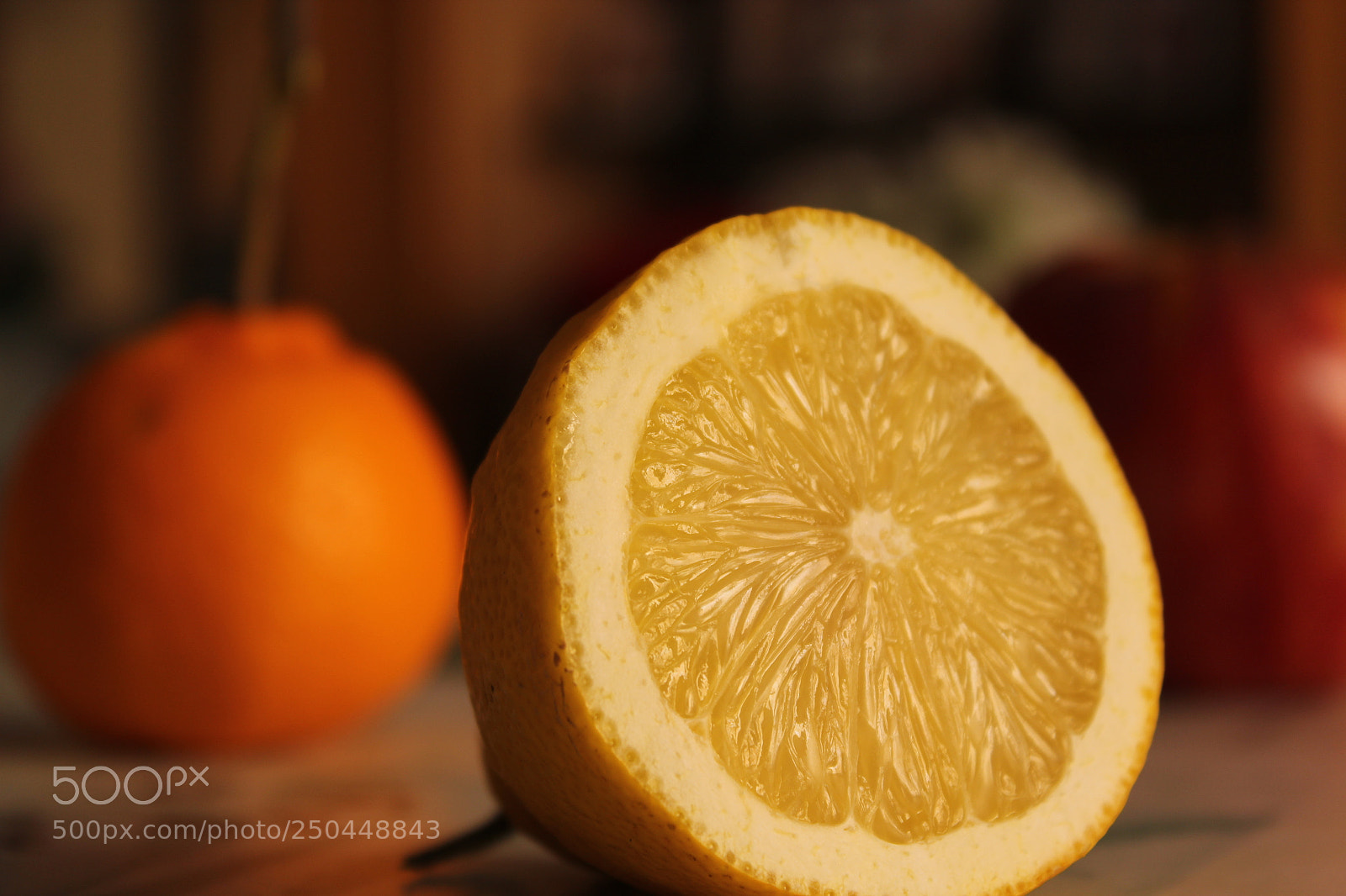 Canon EOS 1300D (EOS Rebel T6 / EOS Kiss X80) sample photo. Lemon's melancholy photography