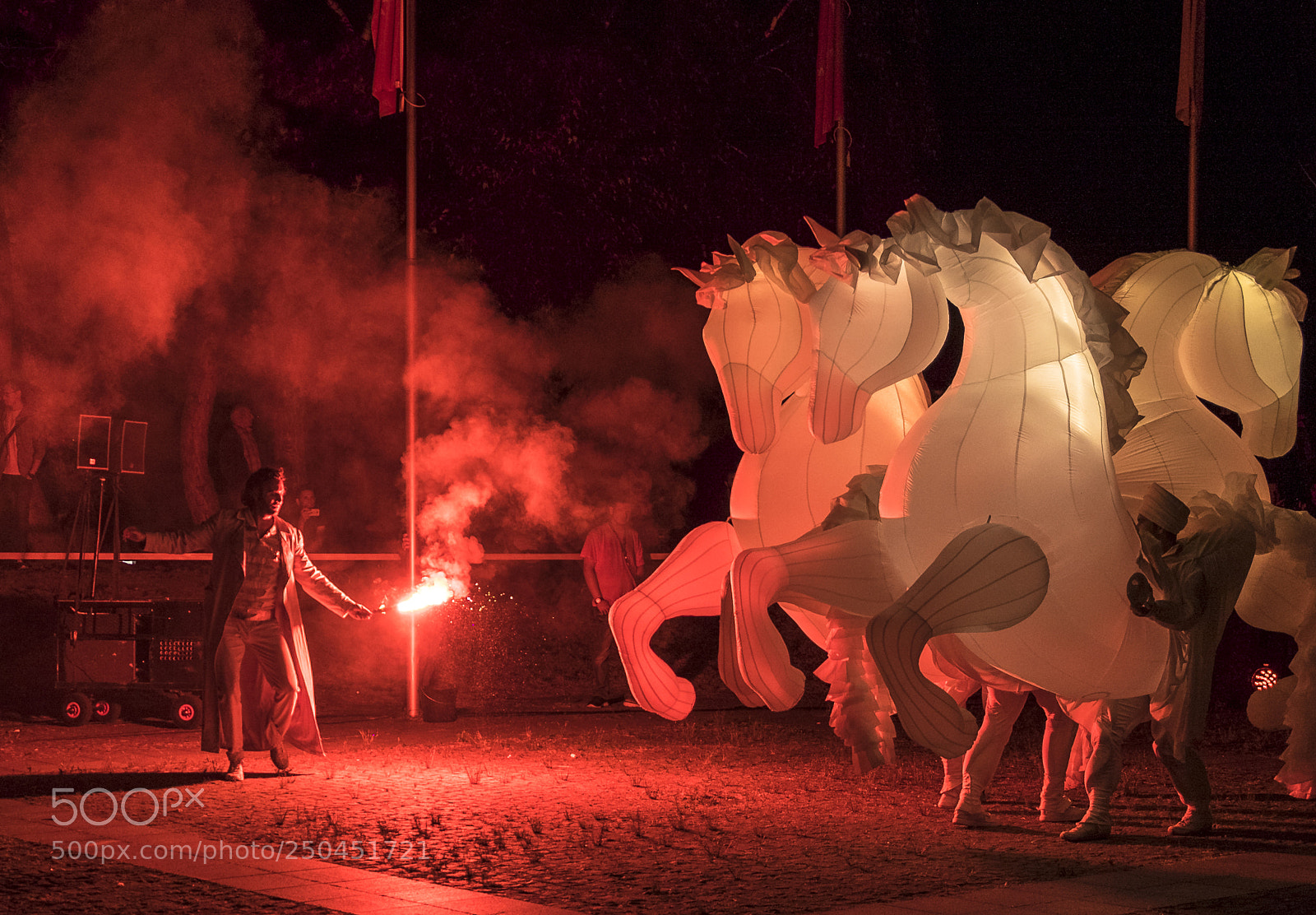 Fujifilm X-T1 sample photo. White horses and their photography