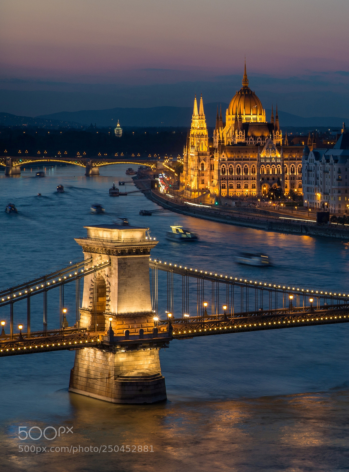 Nikon D600 sample photo. Chain bridge and the photography