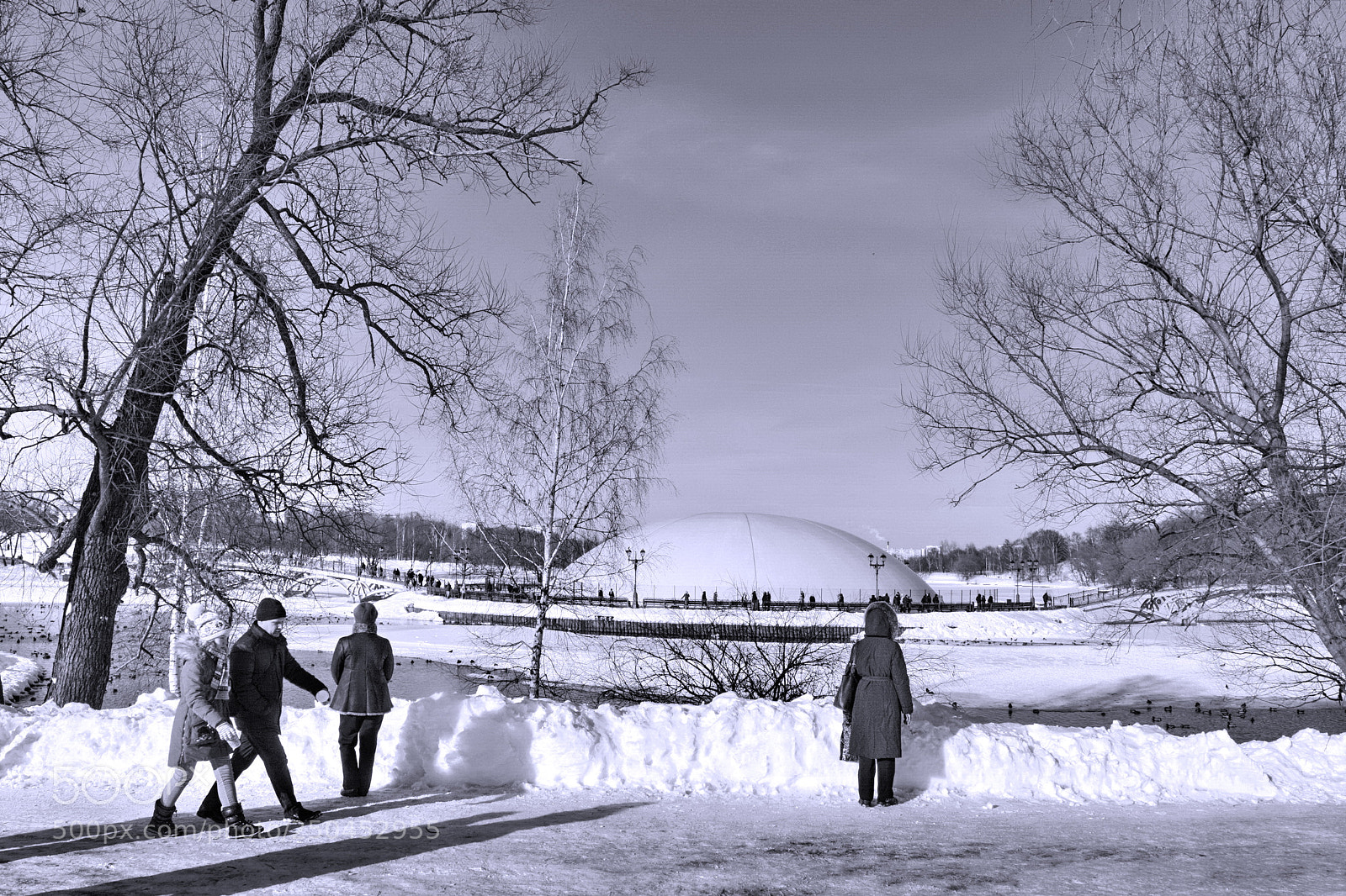 Nikon D5200 sample photo. Snow, ice and people photography