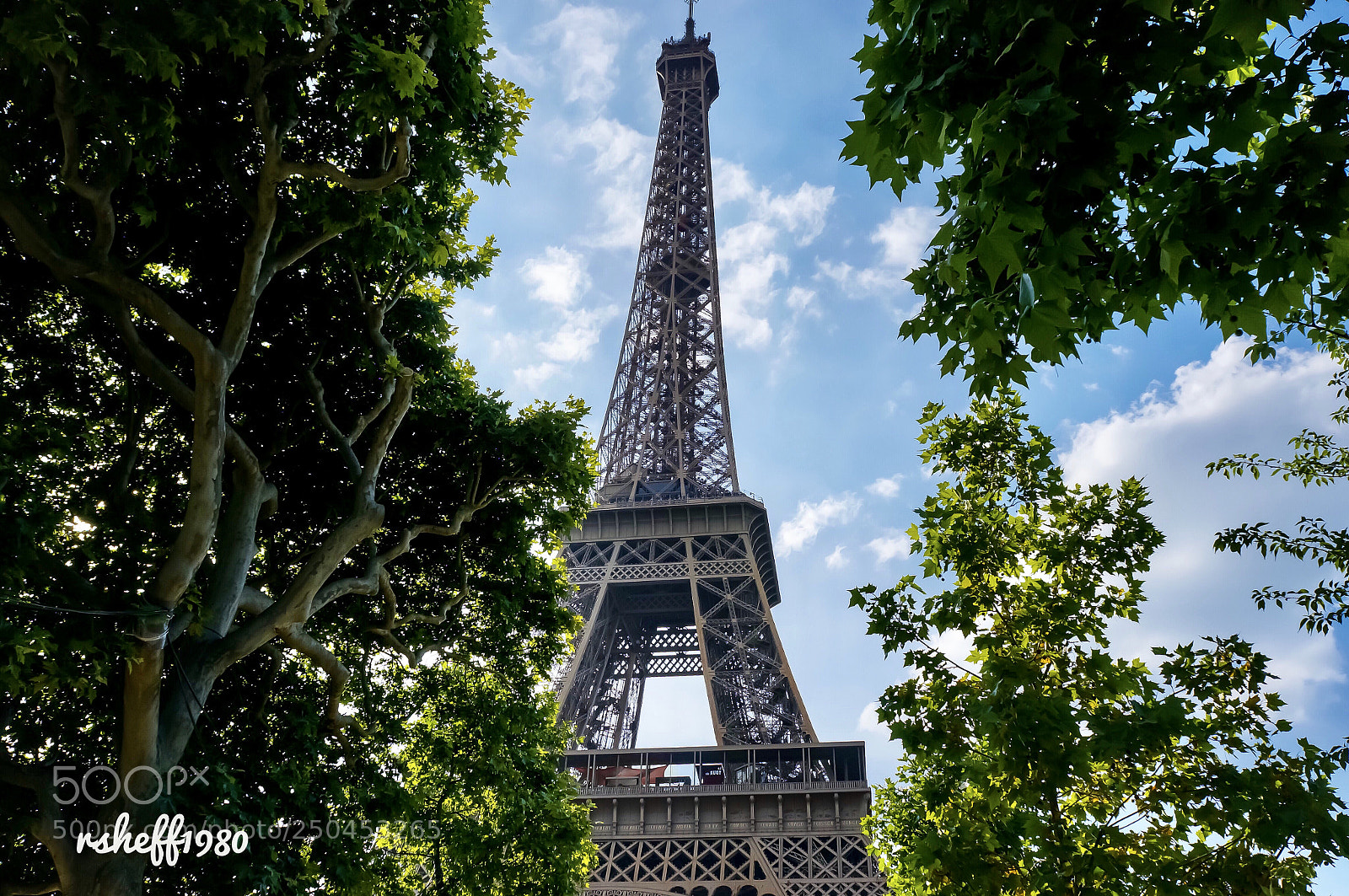 Sony Alpha NEX-5R sample photo. Eiffel tower photography